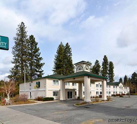 Quality Inn & Suites Weed Buitenkant foto