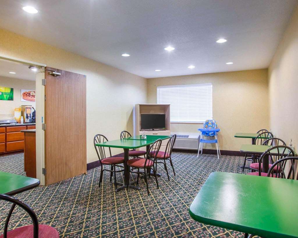 Quality Inn & Suites Weed Buitenkant foto